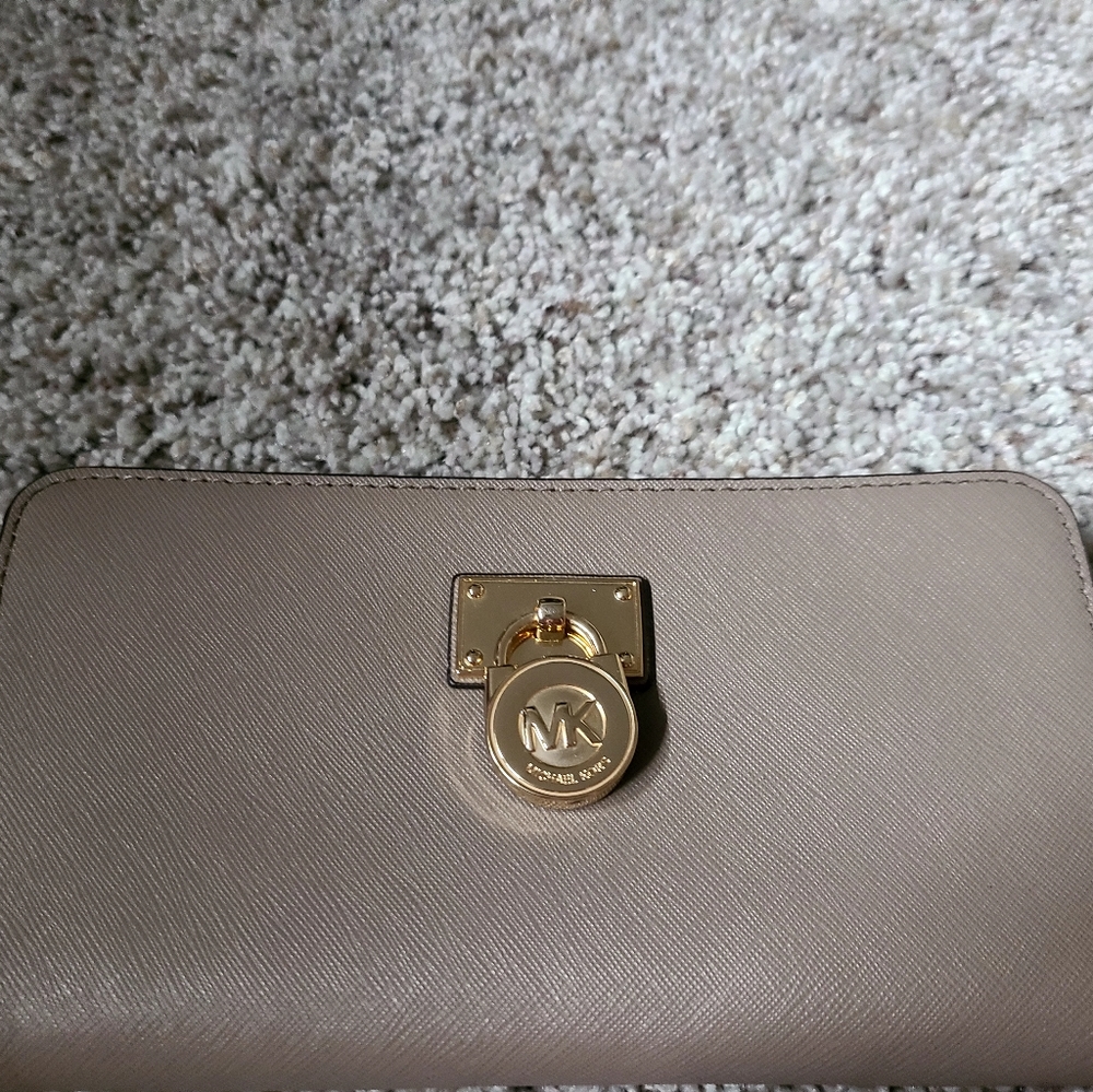 Michael Kors Taupe Full Size wallet